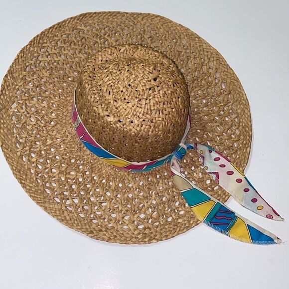 Handmade Vintage Straw Women Hat - Picture 11 of 16